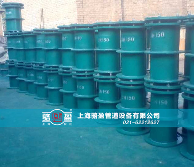 大口徑人防套管噴漆現(xiàn)場(chǎng)